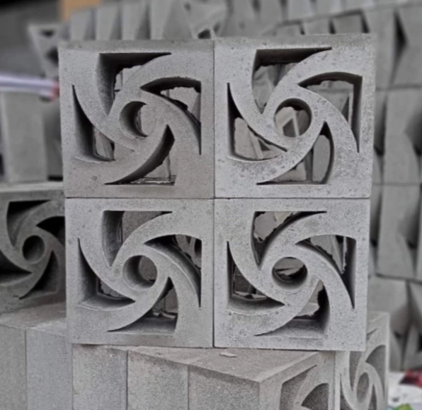 Roster beton motif Baling-baling